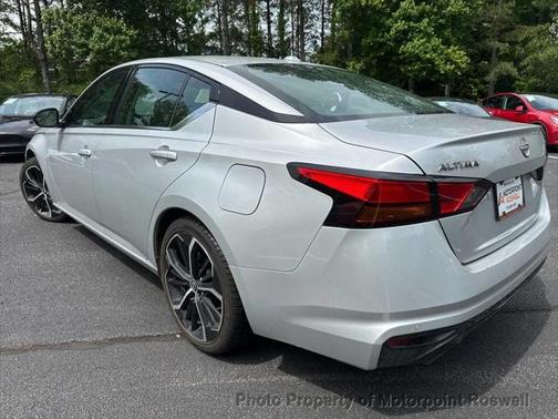2024 Nissan Altima SR FWD