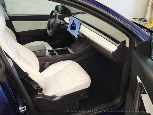 2022 Tesla Model Y Performance Dual Motor All-Wheel Drive