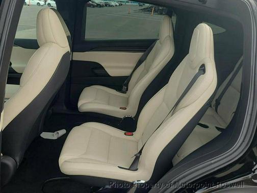 2023 Tesla Model X Plaid Tri Motor All-Wheel Drive