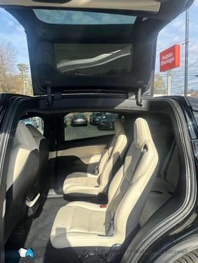 2023 Tesla Model X Plaid Tri Motor All-Wheel Drive