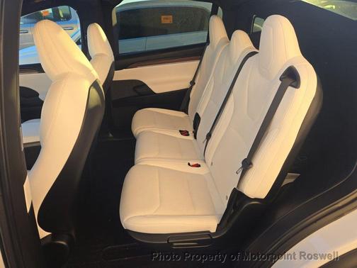 Pearl White Multi-Coat 2026 Tesla Model X All-Wheel Drive