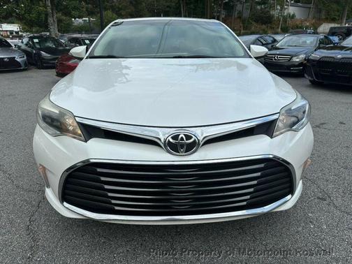 2016 Toyota Avalon XLE