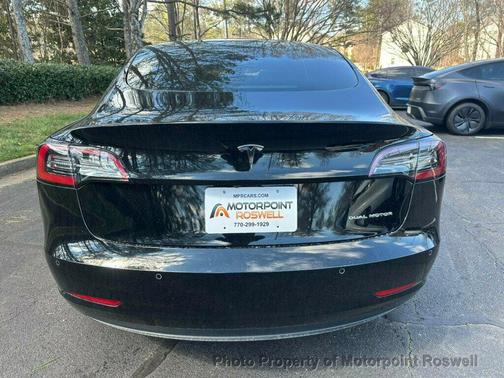 2022 Tesla Model 3 Long Range
