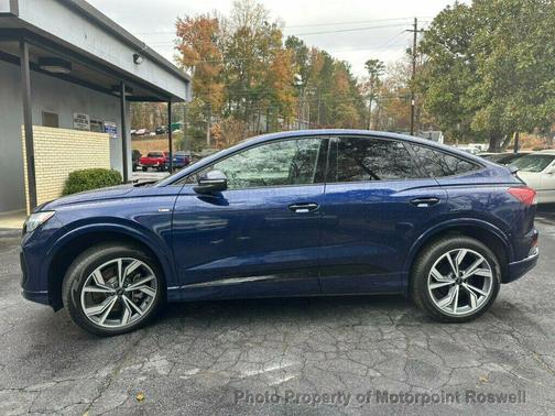 2024 Audi Q4 e-tron Premium 50 quattro