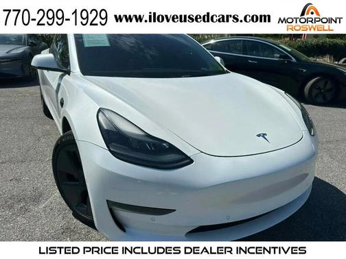 Pearl White Multi-Coat 2022 Tesla Model 3 Long Range
