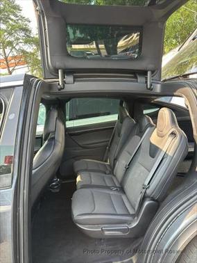 2017 Tesla Model X 75D