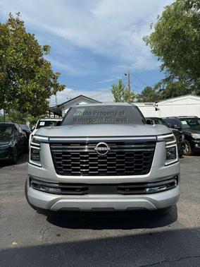 Brilliant Silver Metallic 2025 Nissan Armada SL 4WD