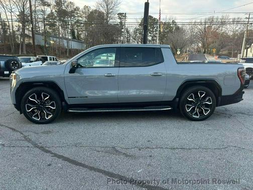 2024 GMC Sierra EV Denali Edition 1