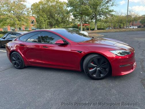 2023 Tesla Model S Plaid