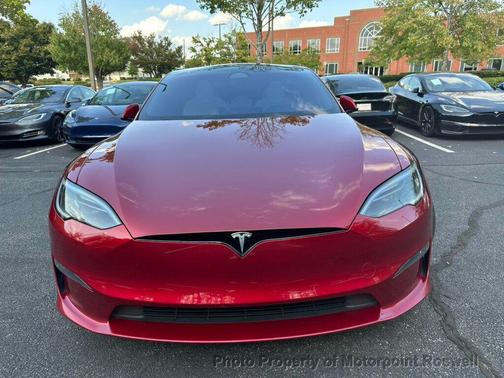 2023 Tesla Model S Plaid
