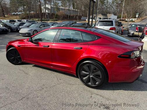 2023 Tesla Model S Plaid