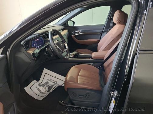 2024 Audi Q8 e-tron Premium