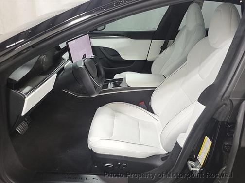 2023 Tesla Model S Plaid