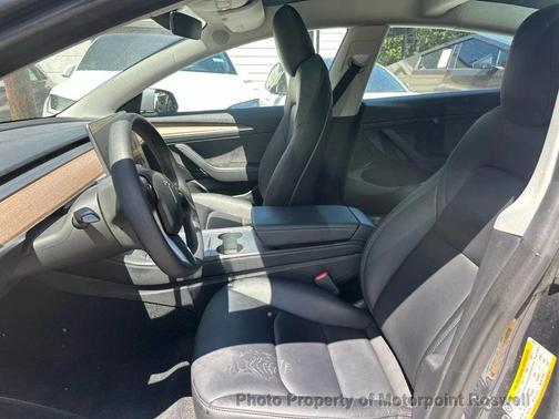 2022 Tesla Model 3 Standard Range