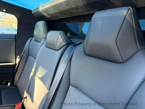 2025 Tesla Cybertruck Cyberbeast