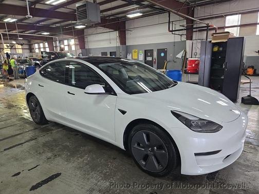 2023 Tesla Model 3 Standard Range