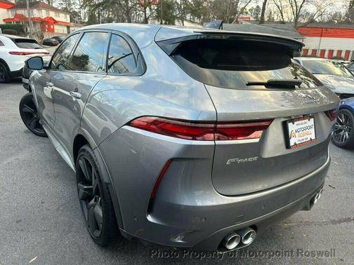 2022 Jaguar F-PACE SVR P550 AWD Automatic
