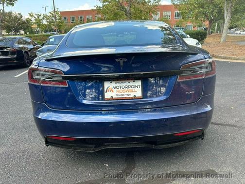 2022 Tesla Model S Plaid