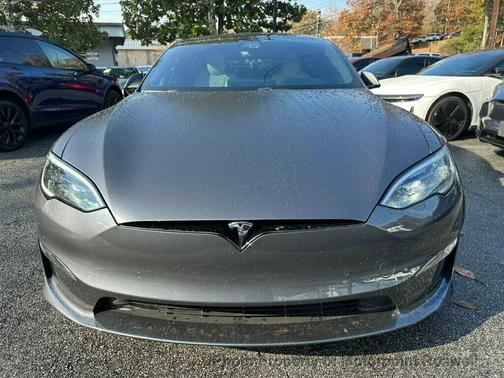 2022 Tesla Model S Dual Motor All-Wheel Drive