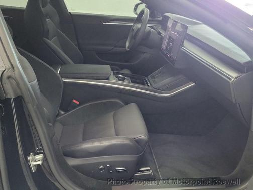 2024 Tesla Model S Plaid