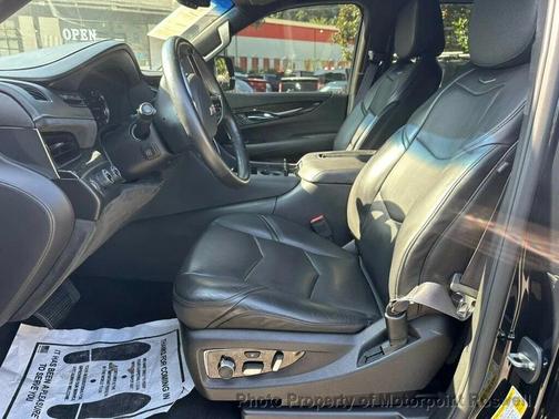 2016 Cadillac Escalade ESV Platinum