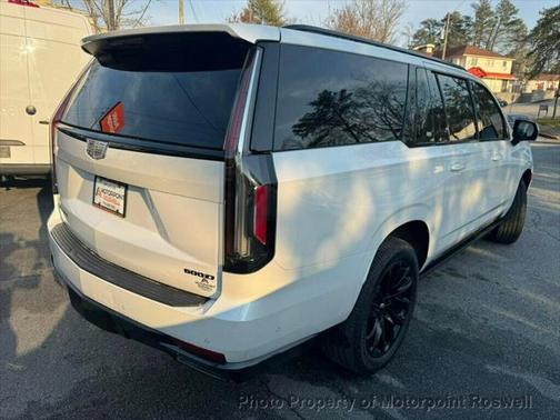 2023 Cadillac Escalade ESV Sport