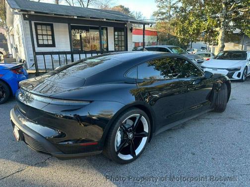 2024 Porsche Taycan RWD