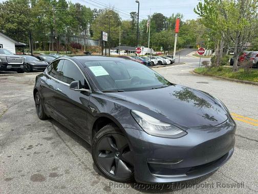 Midnight Silver Metallic 2019 Tesla Model 3 Standard Range Plus