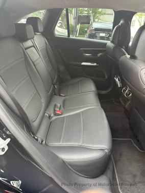 Black 2023 Mercedes-Benz GLC 300 4MATIC