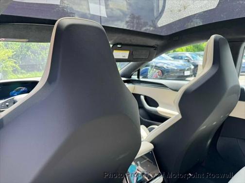 2024 Tesla Model S Plaid