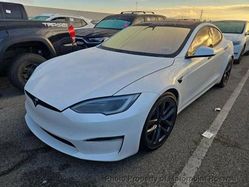 2023 Tesla Model S Plaid
