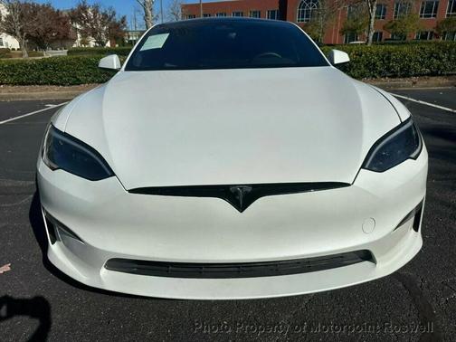 2023 Tesla Model S Plaid