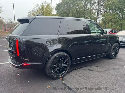 BLACK 2025 Land Rover Range Rover P530 Autobiography LWB