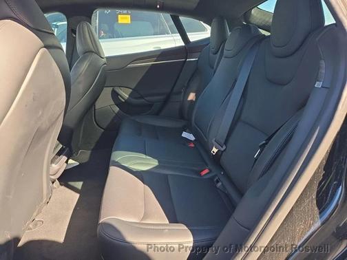 2024 Tesla Model S Long Range