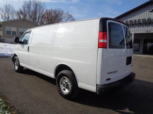2019 GMC Savana 2500 Work Van