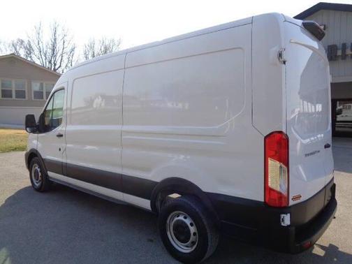 2022 Ford Transit-250 Base