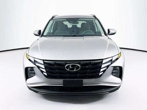 Shimmering Silver 2024 Hyundai TUCSON SEL