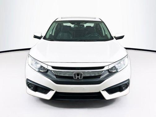 White 2017 Honda Civic EX-L