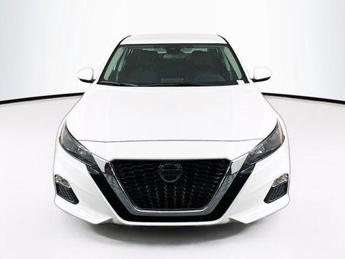 2022 Nissan Altima S FWD