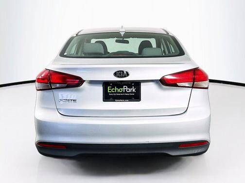 Silky Silver 2017 Kia Forte LX