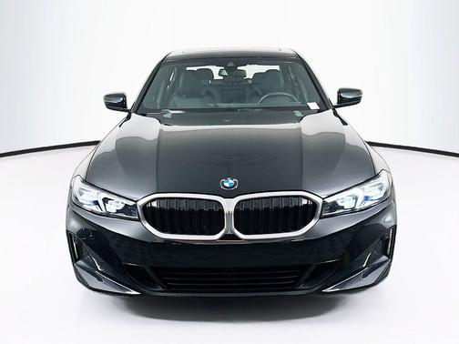Jet Black 2025 BMW 330 330i