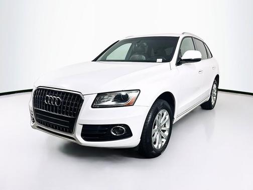 White 2017 Audi Q5 2.0T Premium