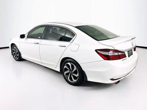 2017 Honda Accord EX-L w/Navigation & Honda Sensing