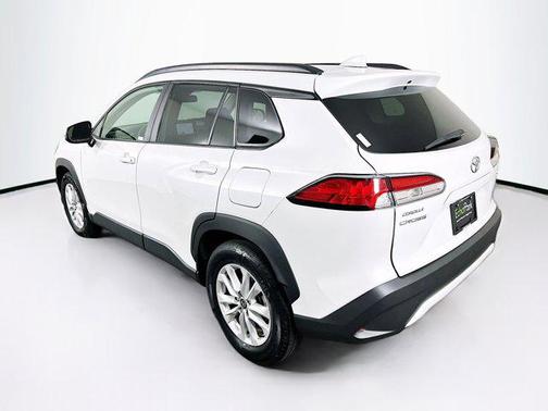 2023 Toyota Corolla Cross LE