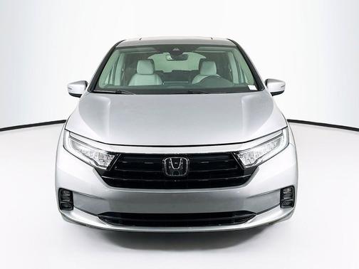 Silver 2021 Honda Odyssey EX-L