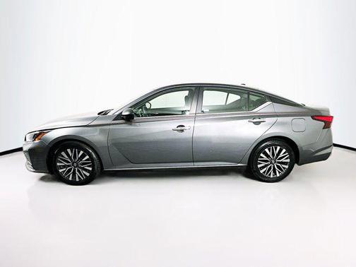 Gun Metallic 2024 Nissan Altima 2.5 SV