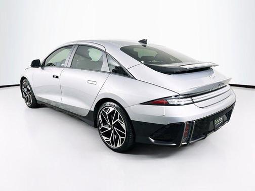 2024 Hyundai IONIQ 6 SEL