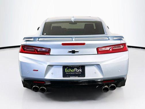 Silver Ice Metallic 2017 Chevrolet Camaro 2SS