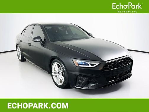 Mythos Black Metallic 2022 Audi A4 45 S line Premium