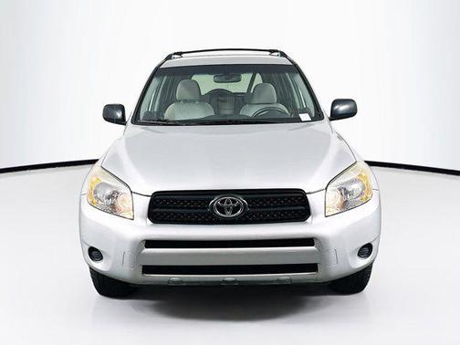 Classic Silver Metallic 2007 Toyota RAV4 Base